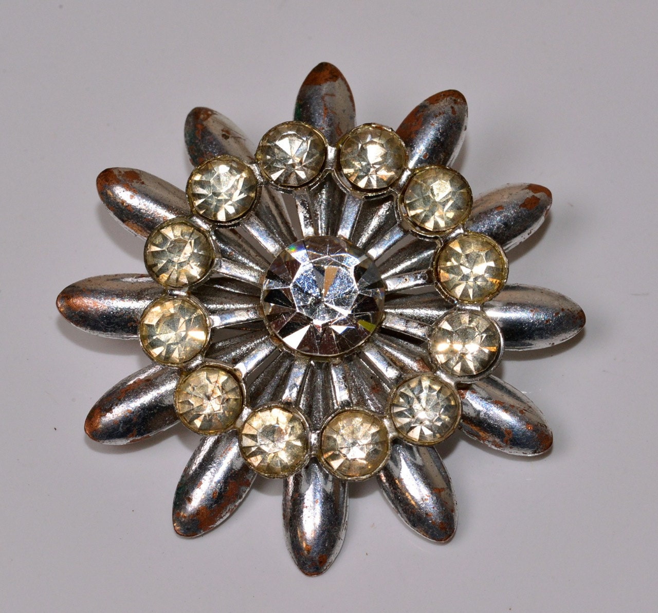 Vintage Rhinestone Brooch