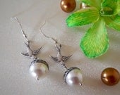 Acorn Drop Sparrow Earrings, White pearls, Silver acorn, Dangle, Cluster, Hoop, Wedding, Bridal, Jewelry, Gift