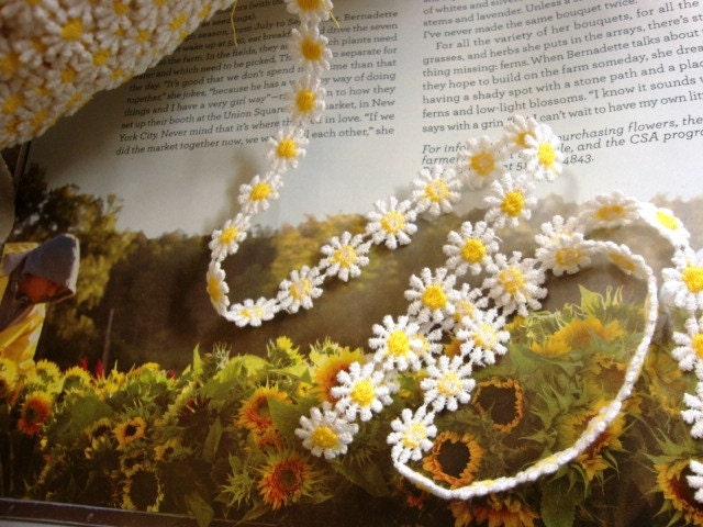 3 yards 1/2"  Yellow on white daisy trim ( 68 cotton Daisies per yard )