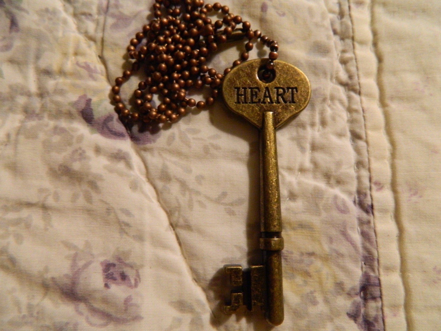 Vintage Style "GIVING" Key Necklace "Heart"