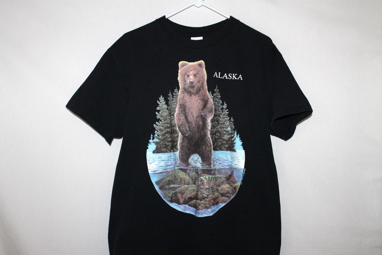Alaskan Grizzly Vintage T Shirt