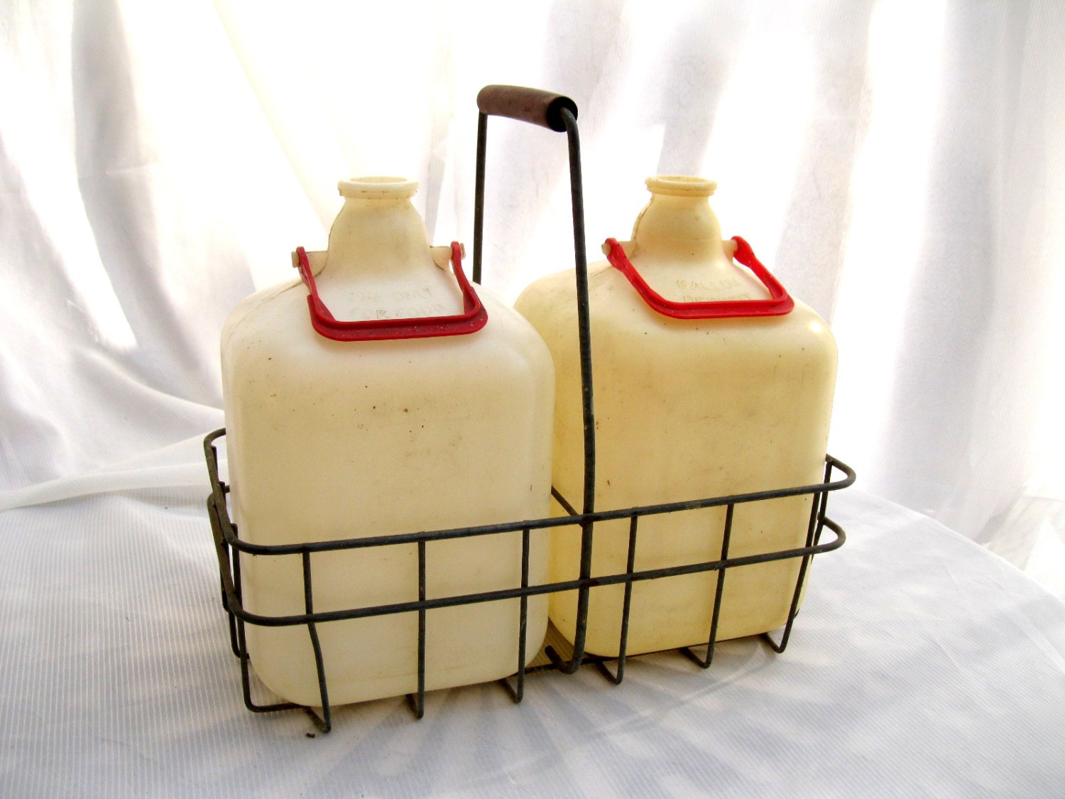 Midcentury Milk Jugs and Rack//50s//Vintage Farmhouse Kitchen from Tessiemay