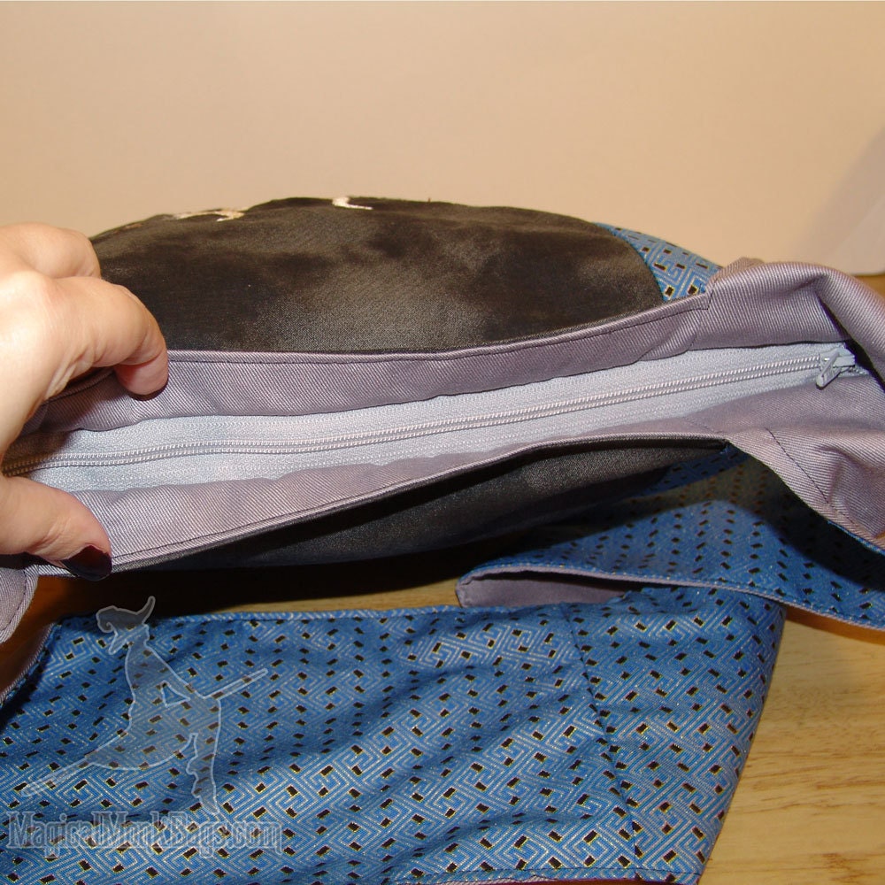 Add a zipper to your Magical Monk Bag