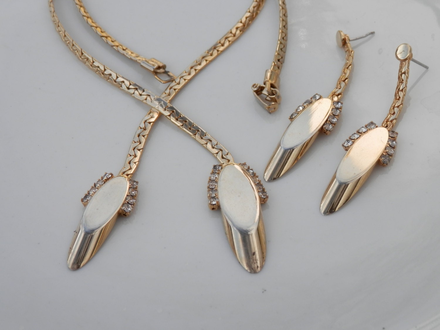 Vintage PARKLANE Necklace Earrings Set Goldtone Rhinestones Lariat Beveled
