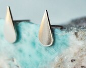 Spring Showers Raindrop Stud Earrings Made of Sterling Silver