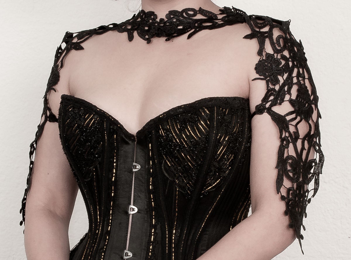 Lace shrug  Black  shoulder piece Embroidery venise lace  Body tatoo jewelry shoulder accessory