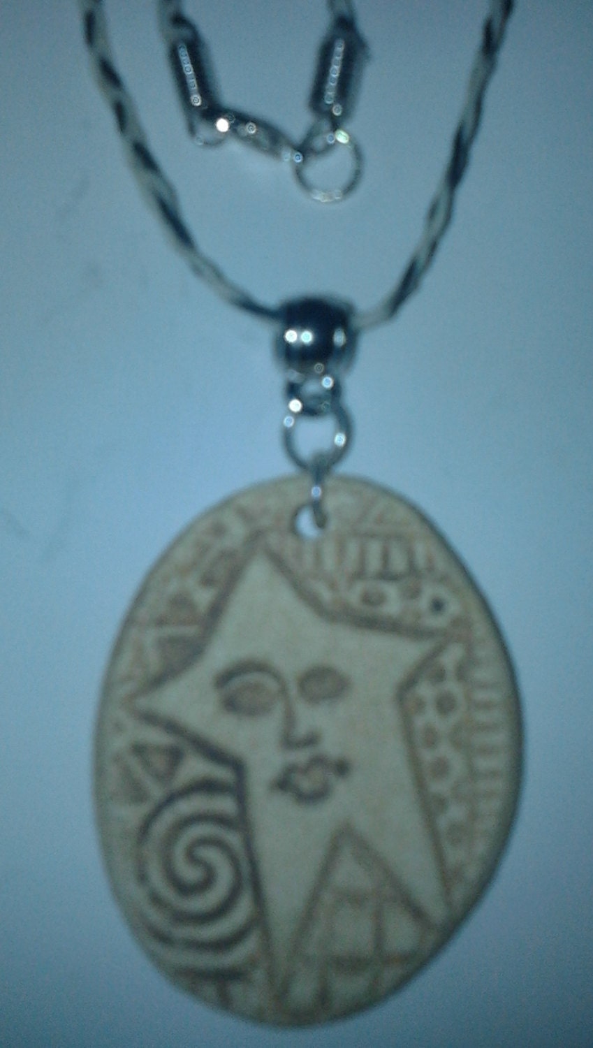 Absorbable Aromatherapy Essential Oil Diffuser Spirit Totem Pendant Necklace