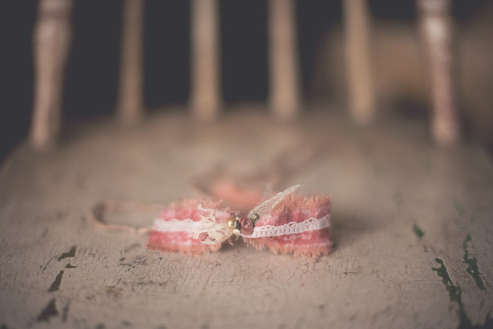 Pink linen and lace tie back Headband
