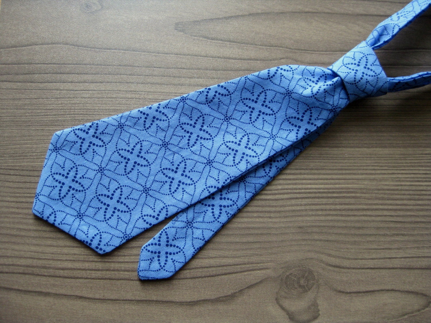 Baby / Toddler Tie - cornflower blue / navy - dotted lattice pattern