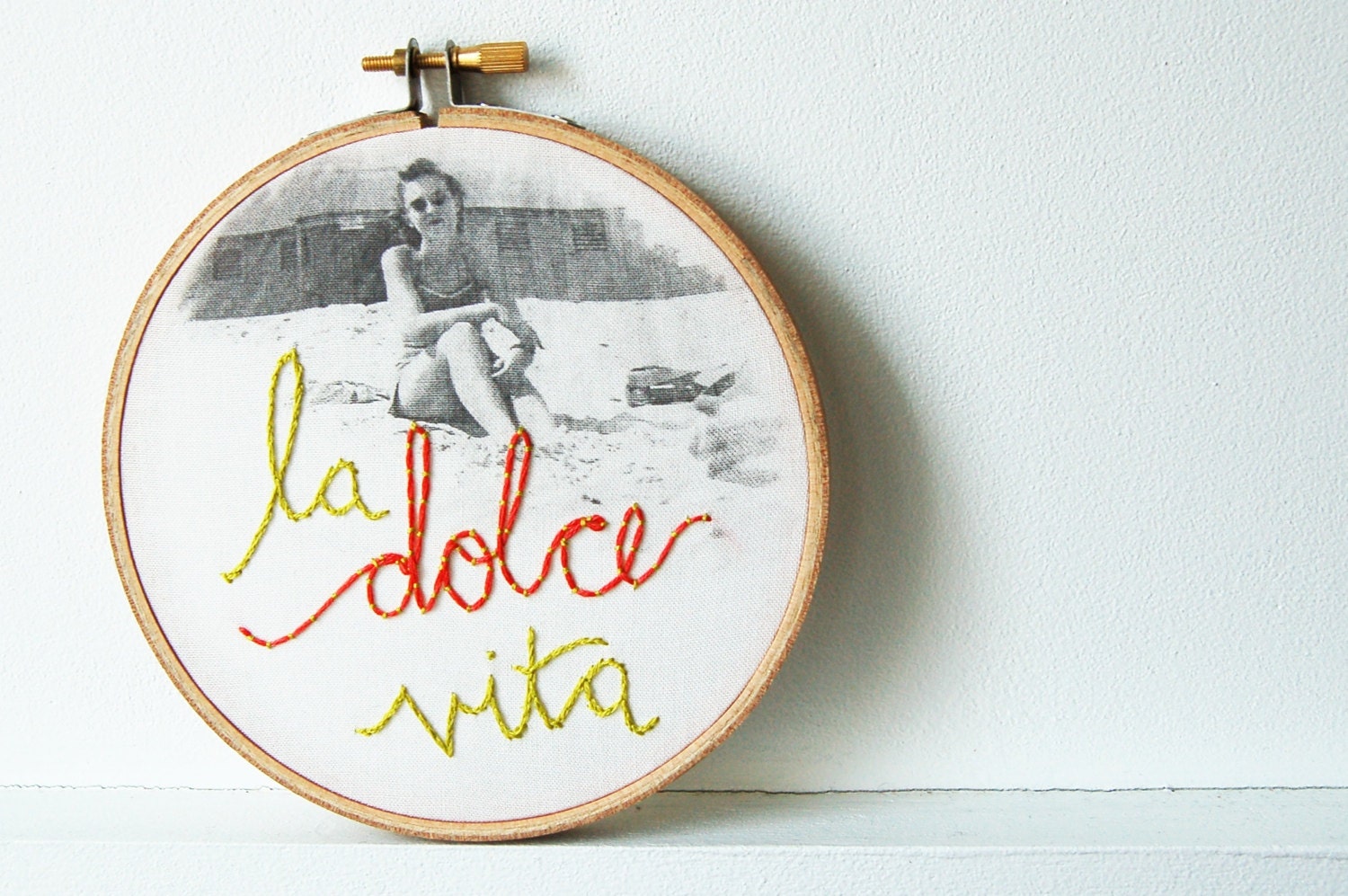Vintage Summer Snapshot. "la dolce vita" Embroidered Hoop. Beach Babe in Black and White. Handmade by merriweathercouncil