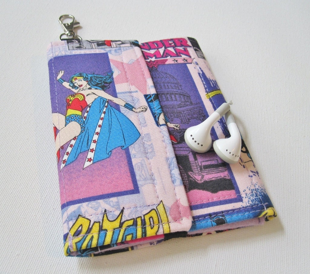 Nerd Herder gadget wallet in Wonder Woman for iPhone 5, Android, iPod, MP3, digital camera, smartphone, guitar picks