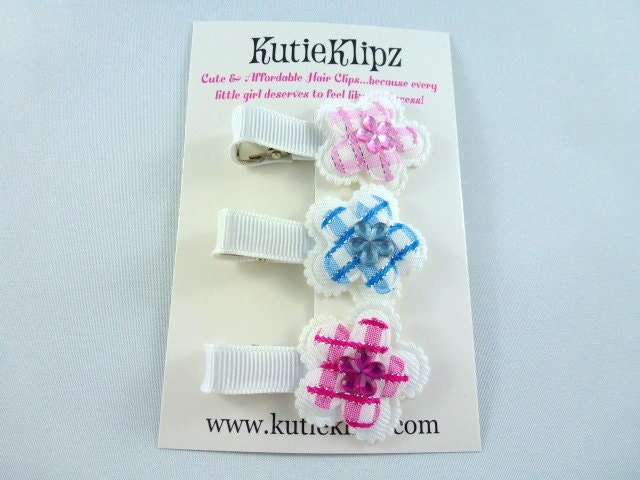 SPRING SALE...Cute Posey Flower Trio Hair clips - set of 3...2.99/set