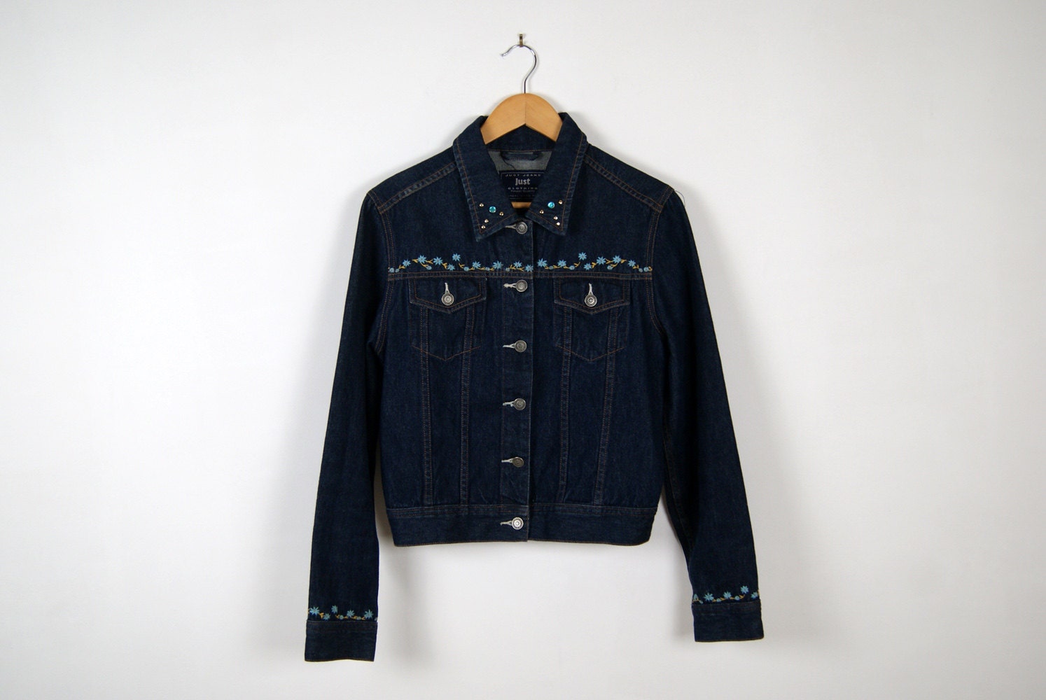 90s "Just Jeans" Studded Floral Embroidery Denim Jacket Sz s