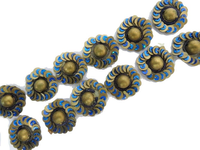 FREE SHIPPING 45 Pc Blue Small Round Sequin Appliques Patch Sew On - AP78H