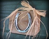 Horseshoe on Reclaimed Barn Wood - Rustic Western Home Decor, Boy's Room, Girl's Room, Game Room, Man Cave Decor