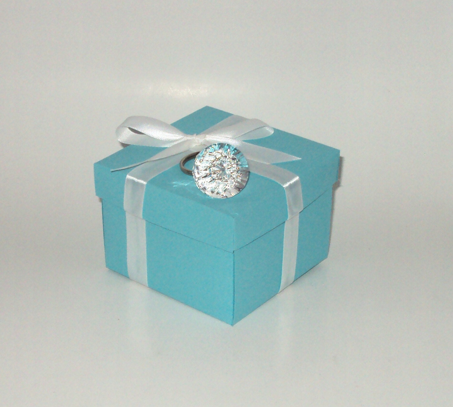 Faux Diamond Ring Key Chain with Tiffany Blue Gift Box Favor Box