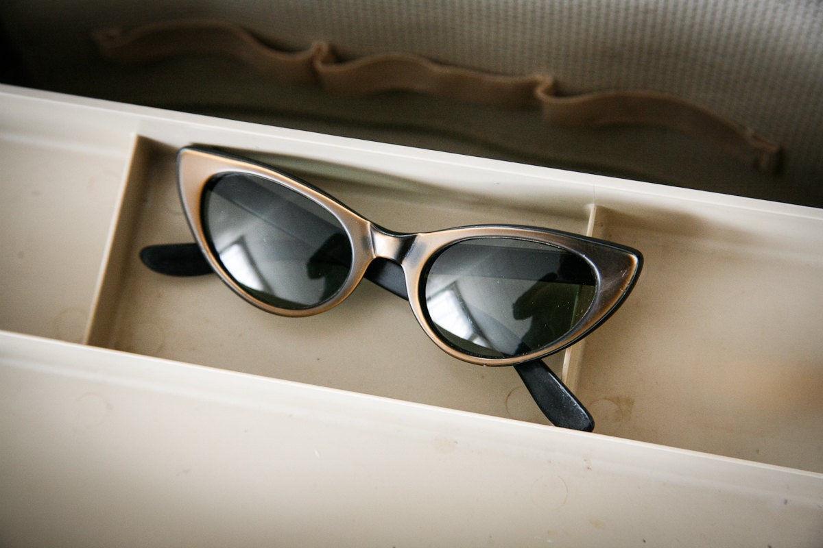 Vintage 1960s Graceline Cat Eye Glasses from Two Sparrows Vintage