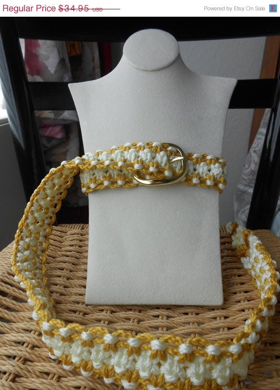 Spring into Spring Macrame Belt in Gold and Off White