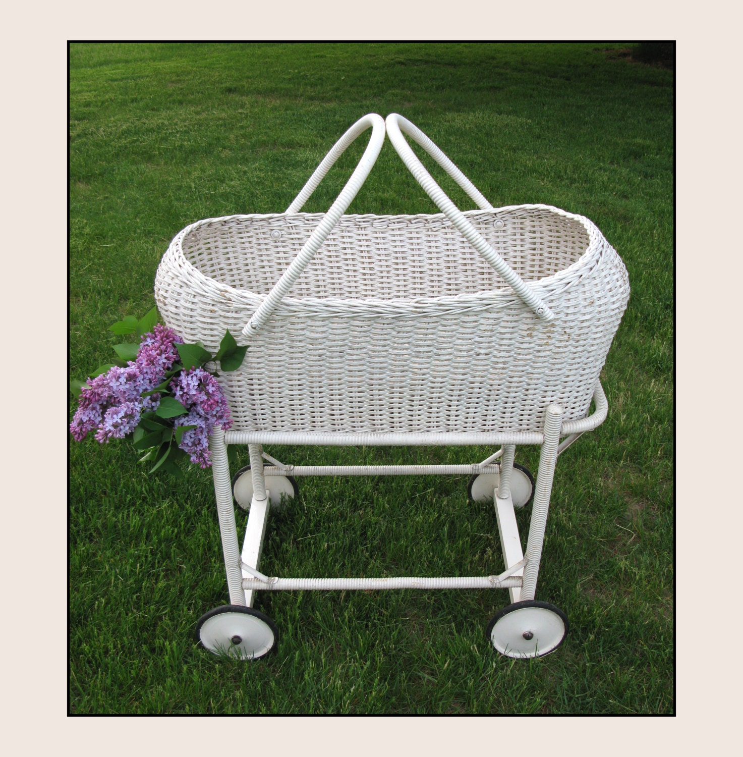 Vintage Two-Piece Wicker Bassinet
