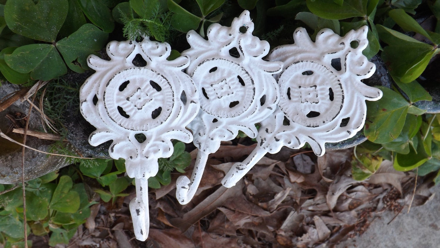 Shabby White/ Metal Wall Hook / Shabby Chic Decor / Decorative Wall Hook / Cast Iron Decor/ Ornate Wall Hook