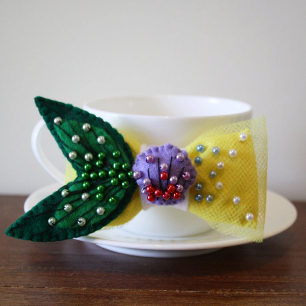 Mermaids Tale Bow by Winnifreds Daughter