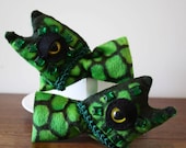 Dragon Eye Bow by Winnifreds Daughter
