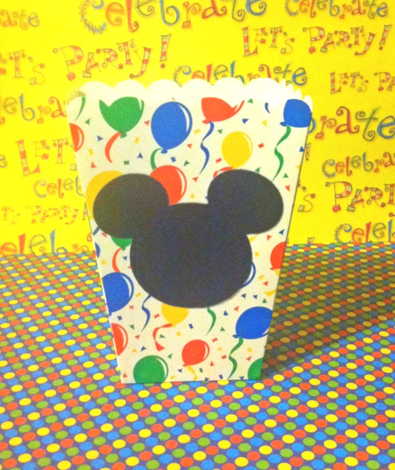 20 Mickey Mouse inspired-Goodie boxes,popcorn box, Candy table,decoration,sweet bar,party favor
