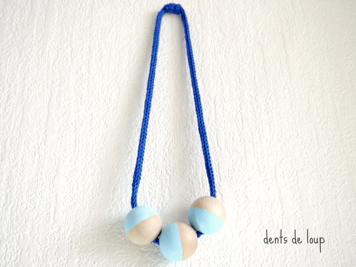 cotton necklace and wooden beads
