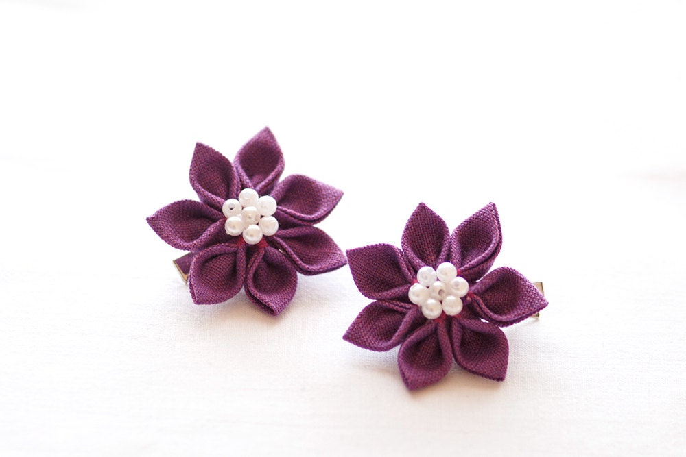 Bright purple flower hair clips - Toddler girl hair clippies - Children spring accessories