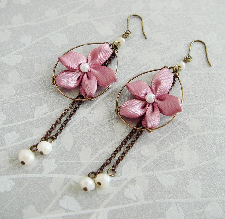 Lovely Pink & White Flower Ribbon Dangle Handmade Earring
