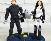 Game mania spaceship theme custom wedding cake topper decoration