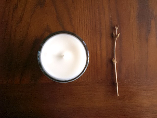 Cedarwood essential oil soy candle - woodsy and sweet, rustic and earthy. Unisex, home, all natural, aromatherapy