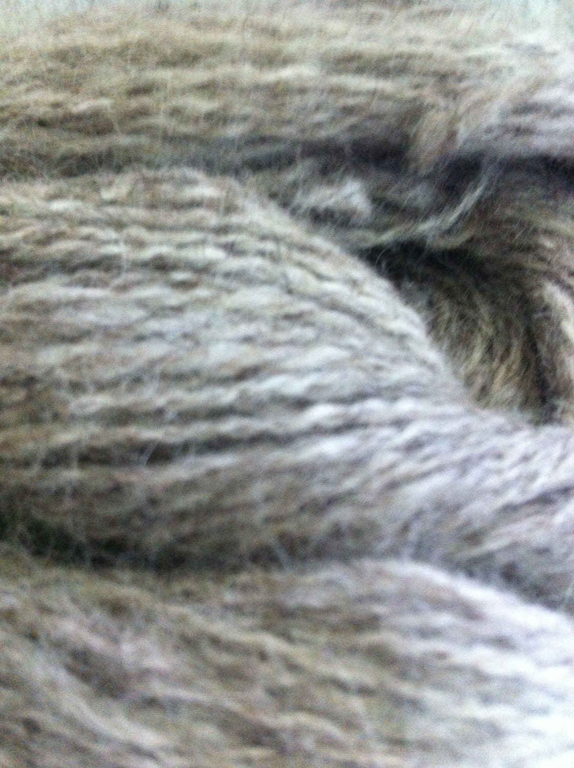 Icelandic/Angora blend yarn