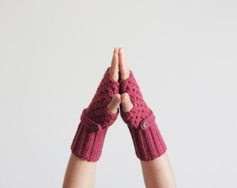 Burgundy Hand crocheted gloves - Fingerless gloves for women wrist warmers