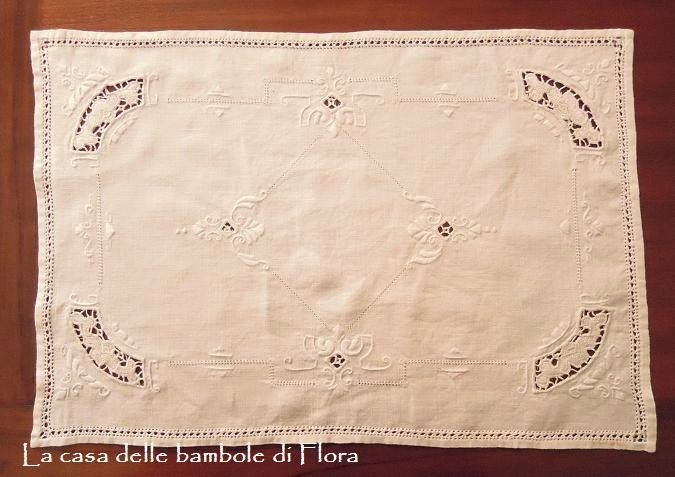 Antique Edwardian Irish linen tray cloth
