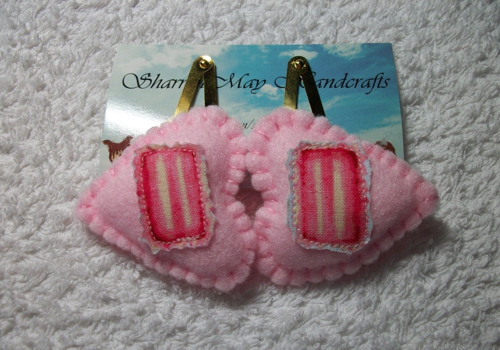 Cream and Pink  Felt  Heart Hairclips