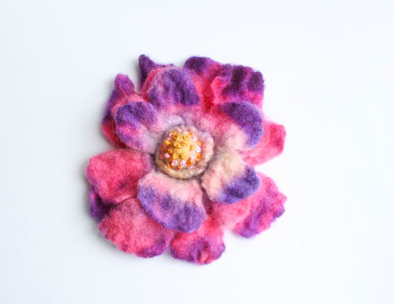 Hand Dyed Felted Pin Brooch - Flower Pink Purple