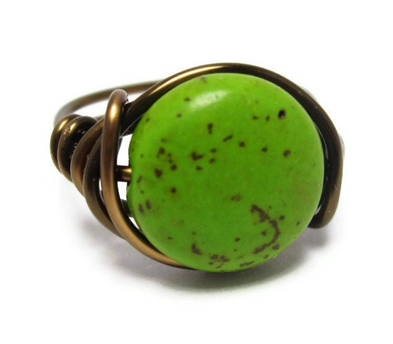Green Hippie Ring - Bohemian Jewelry - Custom Size Wire Wrapped Rings