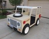 Safari Vehicle Twin Bed