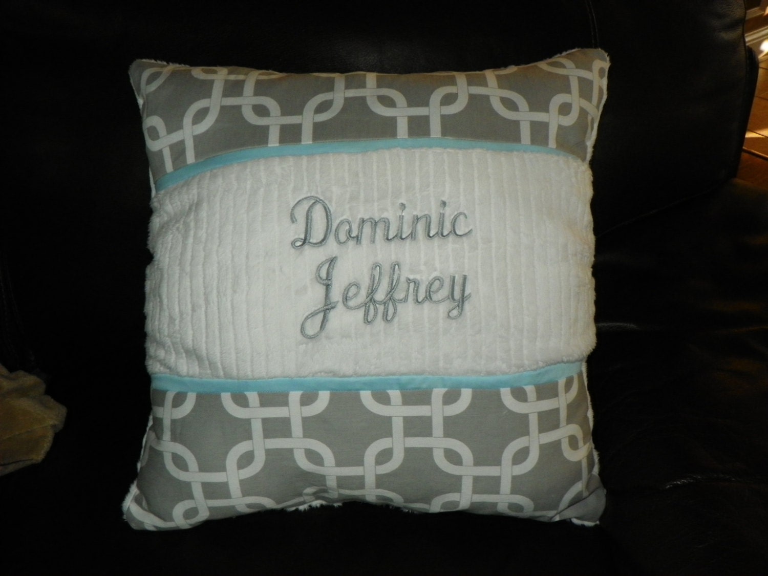 Coordinating Throw Pillow (Bedding set add on)