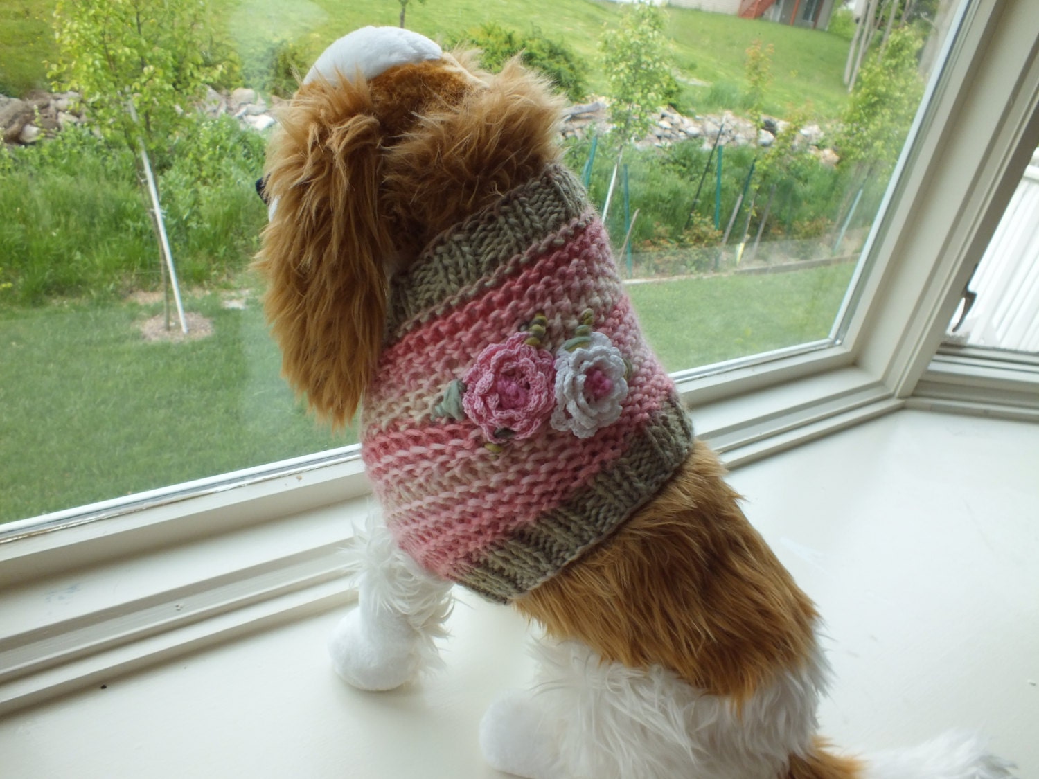 Dog Sweater Vest Hand Knit Victorian Flowers Medium Pink Wool