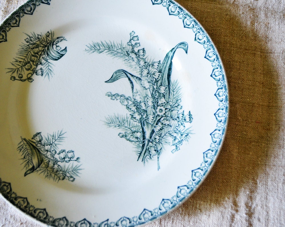 French Plate Lily of the valley ST AMAND Floral plate