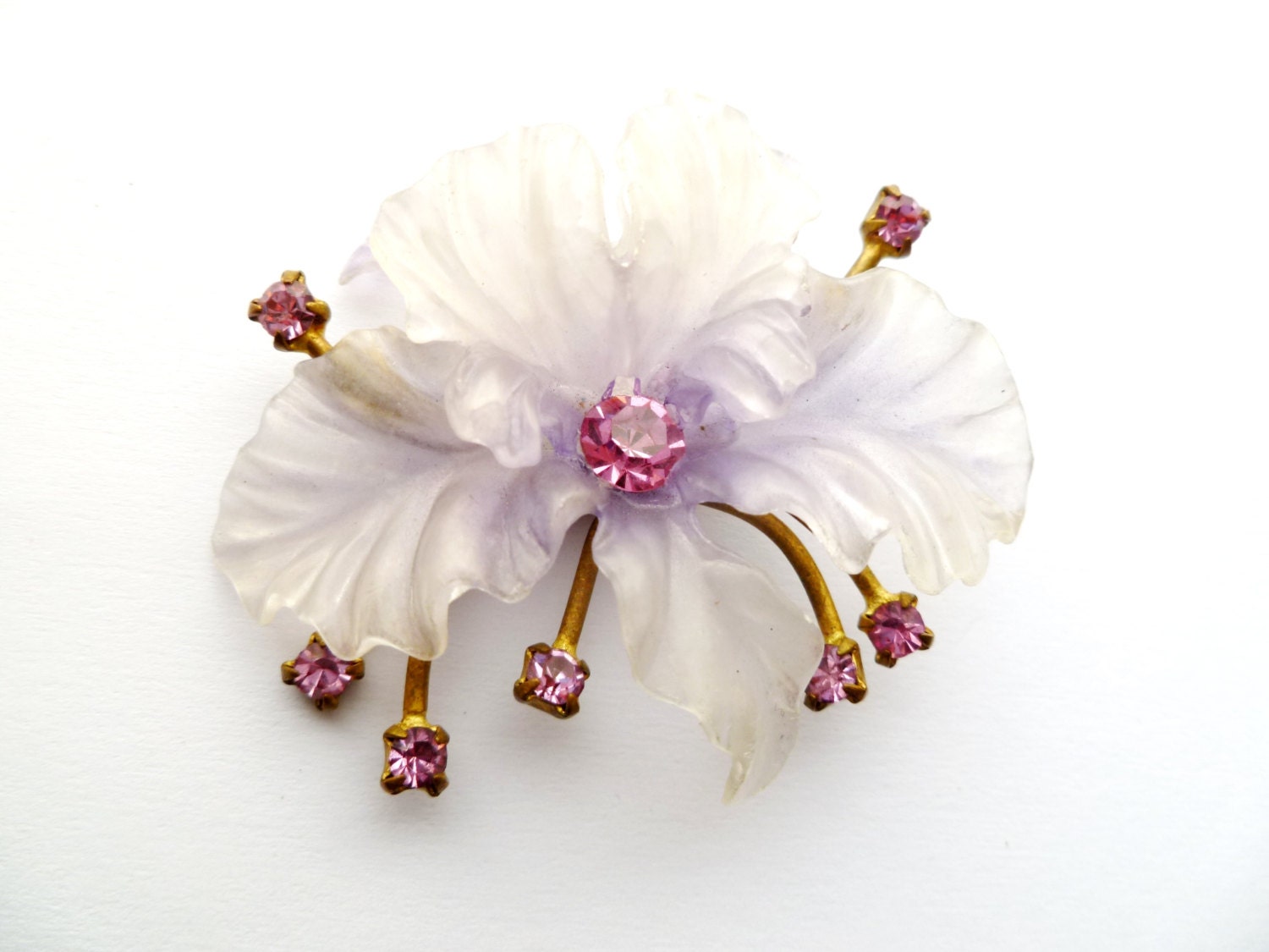 Vintage Violet Flower Old Plastic Pin Brooch with Pink Rhinestones 1940's Jewelry