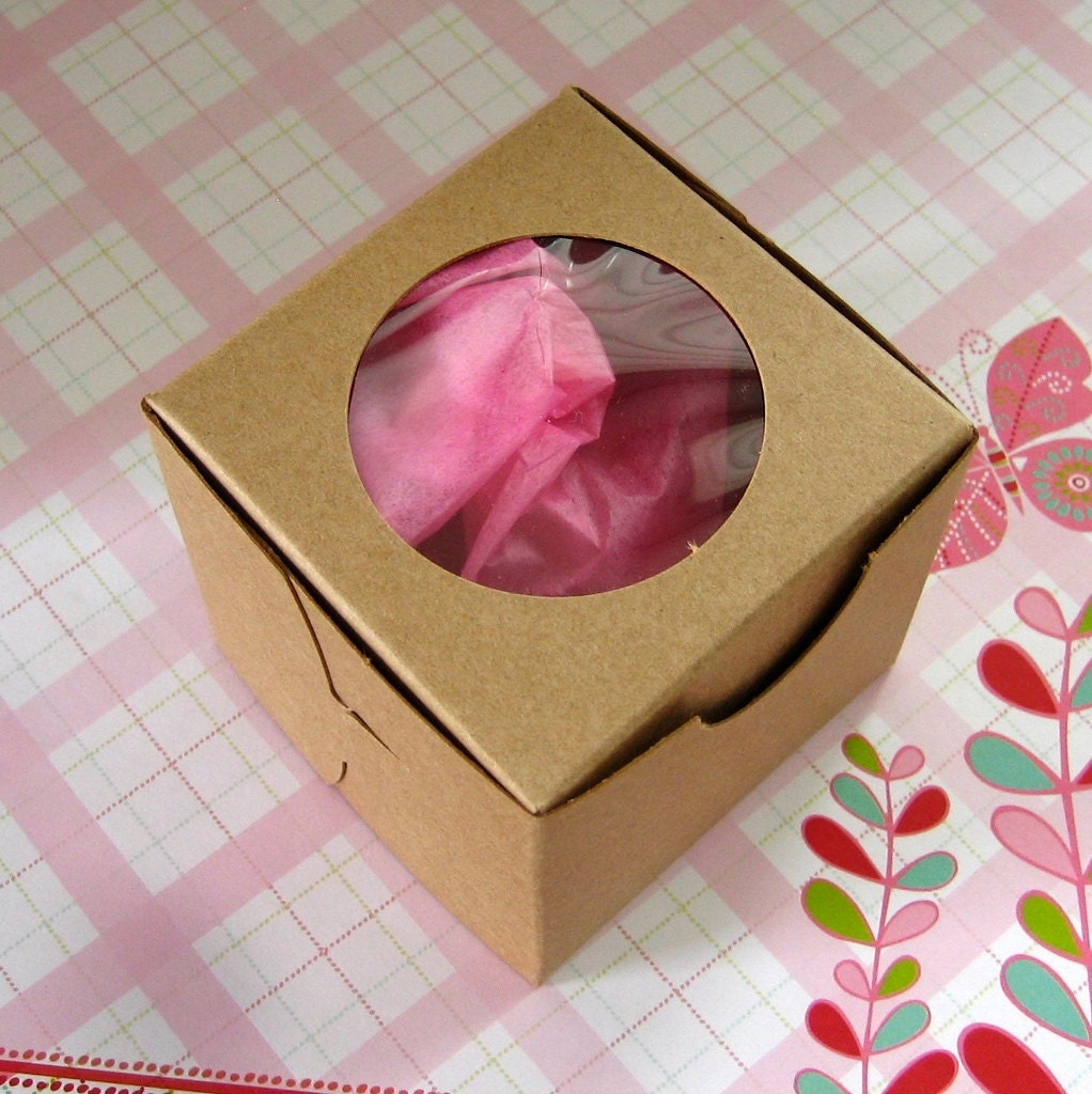 10 Cube Kraft Boxes with Cutout Circle Window 2 1/2 x 2 1/2 x 2 1/2 inches 2.5 x 2.5 x 2.5