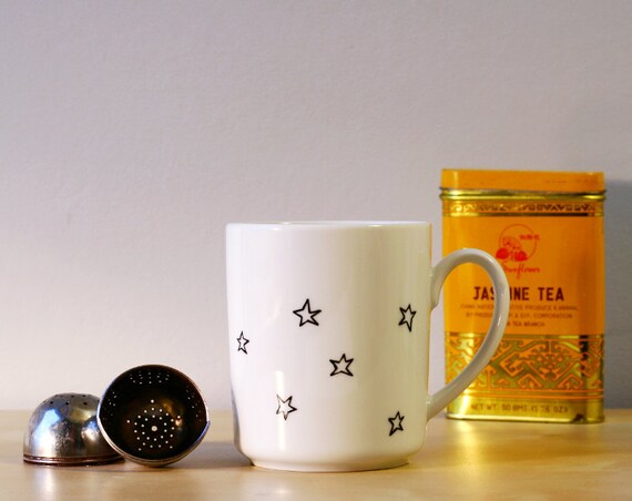 Tasse constellation d'étoiles - Tasse peinte à la main - Réalisé sur commande