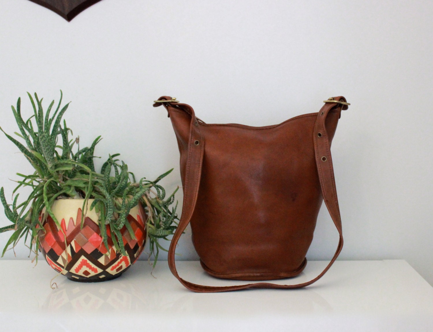 Vintage XL Coach Duffle Bag in British Tan //  COACH Bucket Bag 9085
