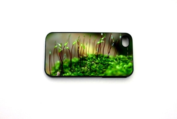 iphone 5 Case, iphone 4 Case, iphone 4s Case, Green iphone 5 case, St. Patricks Day,  Moss iphone 4 case,  Spring, Woodland, Plastic Cover
