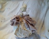 Wire and Paper Sculpture Art Figureine - The Dusky Dawn Princess.