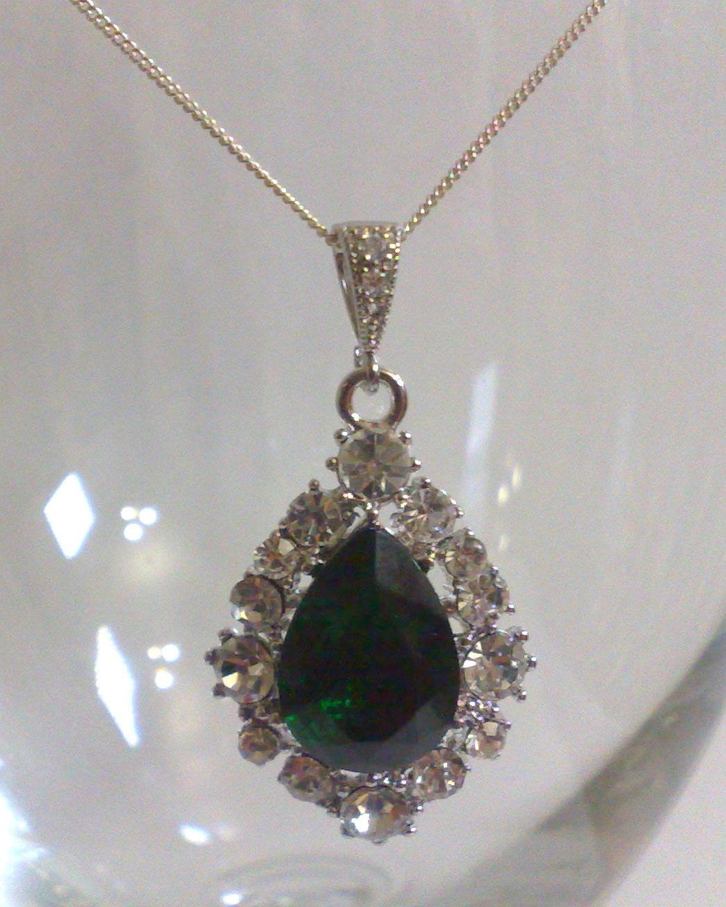 Dark Emerald Green Bridal Necklace, Oval Teardrop Wedding Party Bridesmaids Jewelry, BIJOUX GREEN