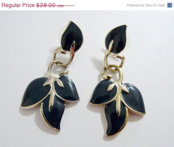 10% OFF Vintage Earrings - Blue Leaves - One Of A Kind - Antique Hollywood Inspired